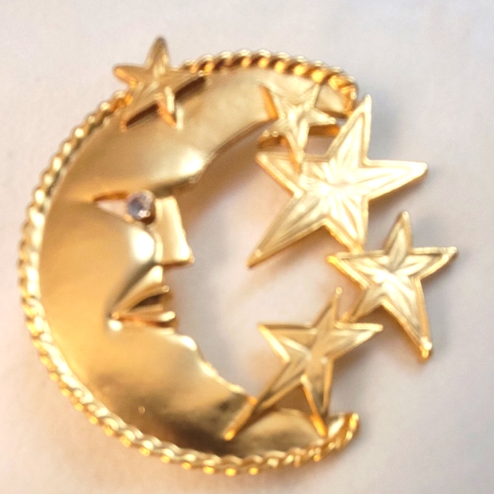 Vintage Cresent Moon Brooch